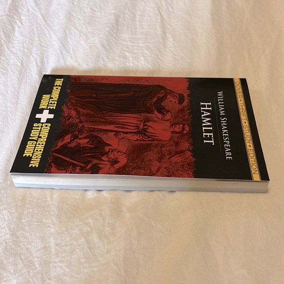 Hamlet Paperback Book - Picture 4 of 4